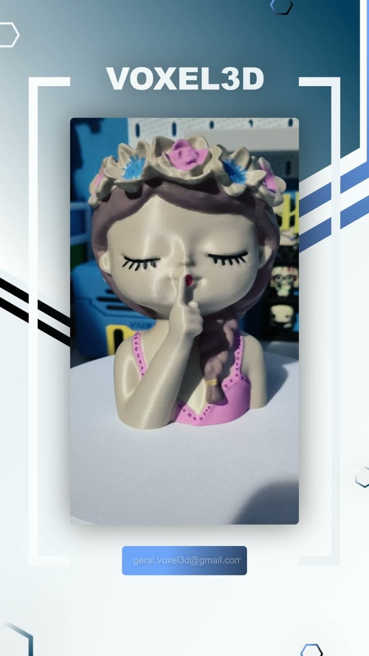 Vaso Busto de Mulher com Coroa de Flores